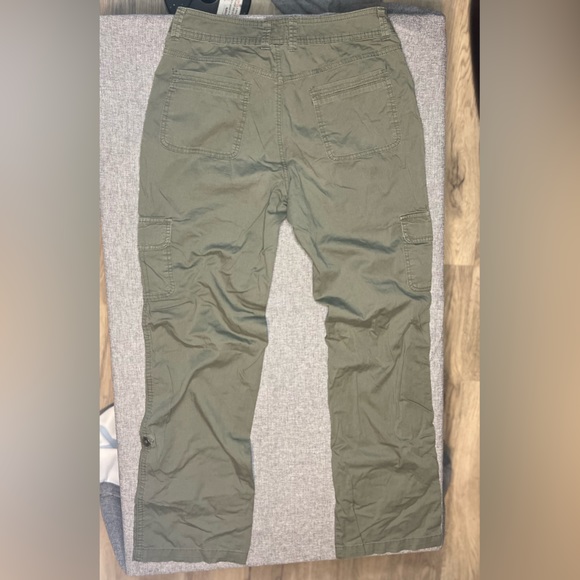 St John’s Bay Cargo Pants (Rollable) - Picture 2 of 4